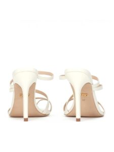 Witte sandaaltjes Kazar Studio
